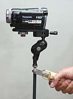 Come costruire una semplice steadycam per realizzare riprese senza vibrazioni anche in movimento.